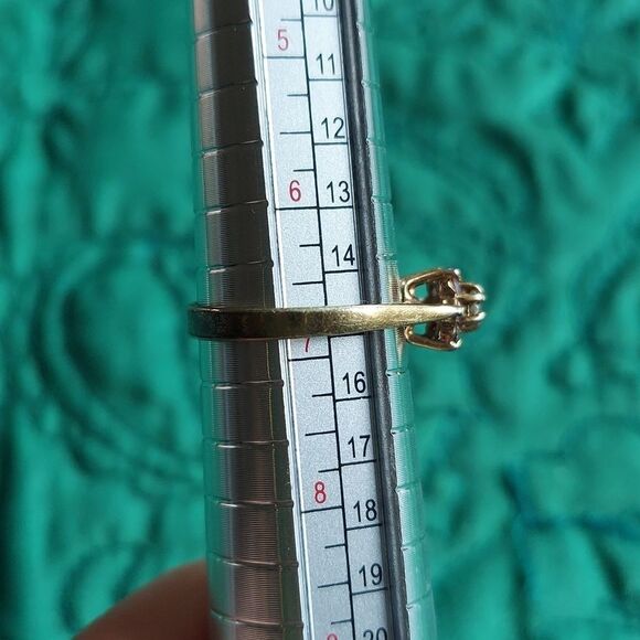 Vintage Brass Ring, Gold Tone with Light Purple Flower Center Size 6.5 - Picture 12 of 12